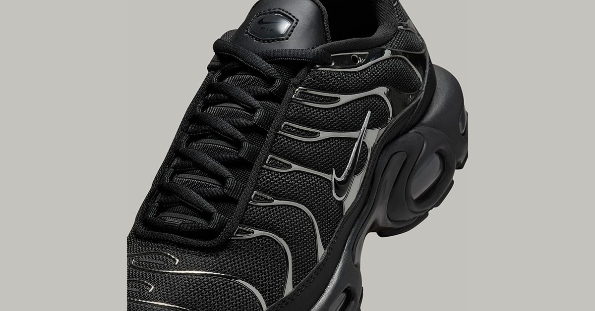 nike gum Air Max Plus Gets a Subtle "Black/Metallic Silver" Design for Autumn 2024